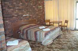 Coffin Bay Hotel Motel - Sydneys Hotel 0