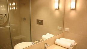 Brighton Savoy - Sydneys Hotel 1