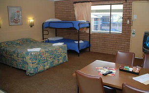 Book Marks Point Accommodation Vacations Sydneys Hotel Sydneys Hotel