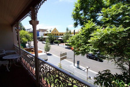 Alishan International Guesthouse - Sydneys Hotel 1