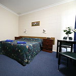Motel Poinsettia - Sydneys Hotel 1