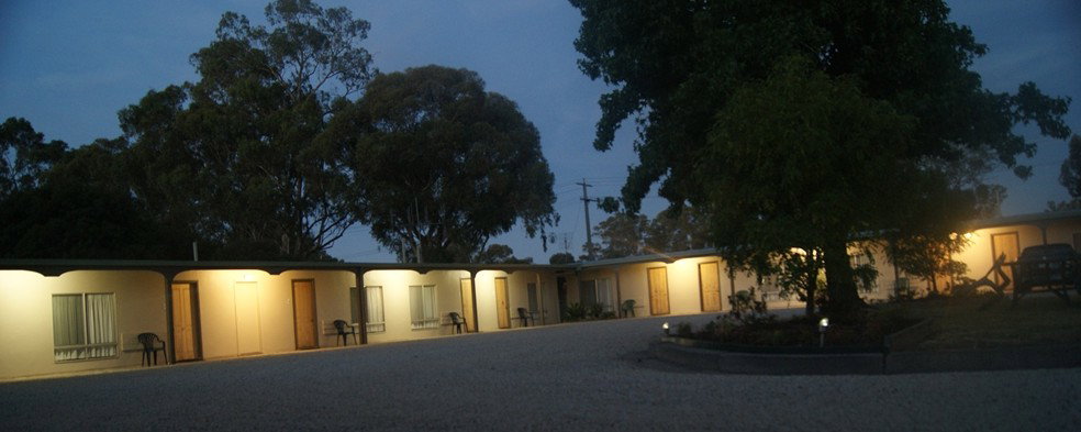 Euroa VIC Sydneys Hotel
