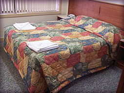 Pioneer Way Motel - Sydneys Hotel 1