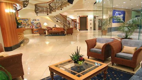 Landmark Resort - Sydneys Hotel 0