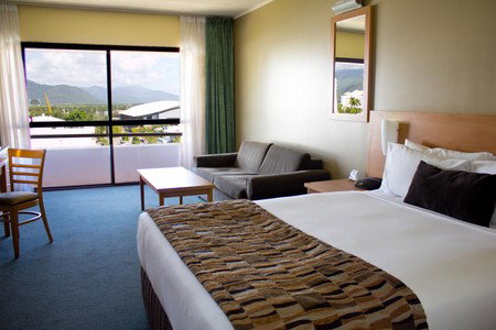 Rydges Plaza Cairns - Sydneys Hotel 3