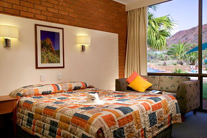 Alice In The Territory - Sydneys Hotel 3