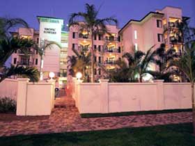 Cairns QLD Sydneys Hotel