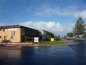 Lacepede Bay Motel And Restaurant - Sydneys Hotel 0