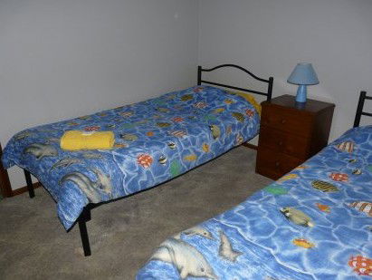 Kiandra Beach House - Sydneys Hotel 3