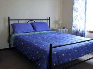 Seabreeze Accommodation - Sydneys Hotel 2