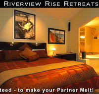 Riverview Rise Retreats - Sydneys Hotel