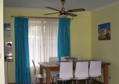 Pelican's Retreat - Sydneys Hotel 2