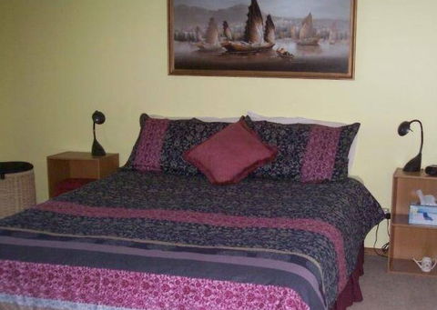 Pelican's Retreat - Sydneys Hotel 9