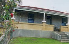 Naracoorte Cottages - Limestone View - Sydneys Hotel 0