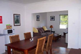 Maydena TAS Sydneys Hotel