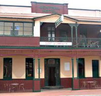 Central Hotel Zeehan - Sydneys Hotel