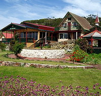 Rocky Glen Retreat By The Beach - Sydneys Hotel