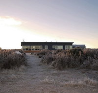 Little Pine Shack - Sydneys Hotel