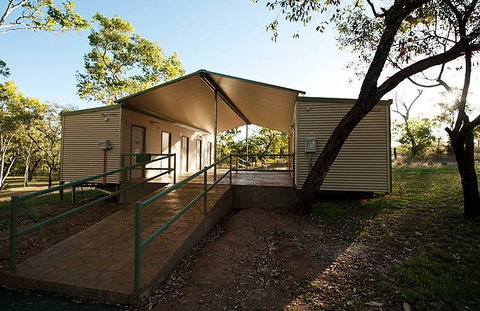 Cobbold Gorge - Sydneys Hotel 0