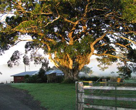Arley Farm, The Old Dairy - Sydneys Hotel 0