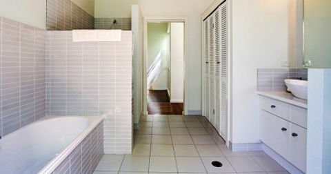 A Summer Cottage - Sydneys Hotel 0