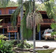 Bass Lodge - Sydneys Hotel