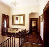 Mandelson's of Goulburn - Sydneys Hotel