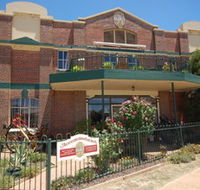 The Rio Holiday Apartments and Theatre - Sydneys Hotel
