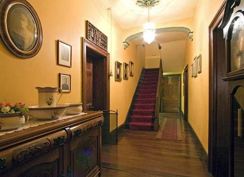 Anoushka's Boutique Bed And Breakfast - Sydneys Hotel 2