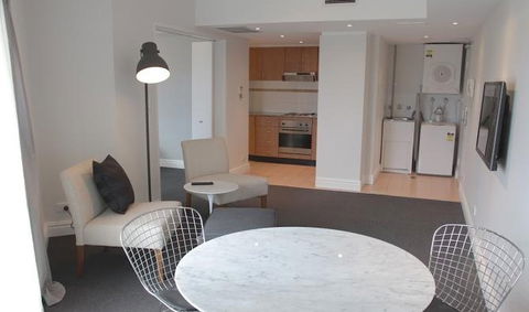 AEA Sydney Airport Serviced Apartments - Sydneys Hotel 3