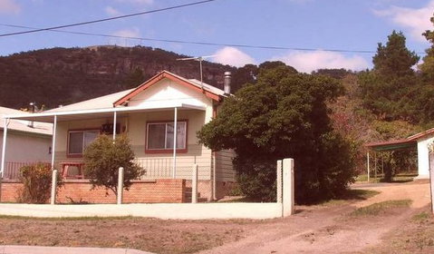 Cass Cottage Kandos - Sydneys Hotel 5