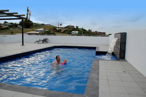 Echelon Apartments Yeppoon - Sydneys Hotel 1