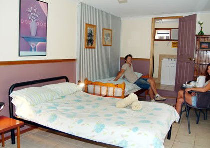 Woolshed Backpackers - Sydneys Hotel 3