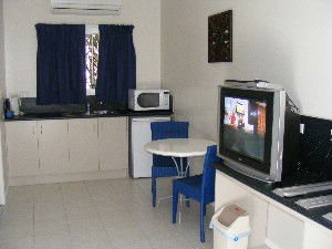 Augathella Palms Motel - Sydneys Hotel 3