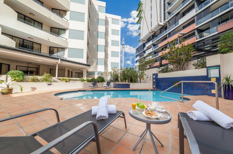 West End Central Apartments - Sydneys Hotel 1