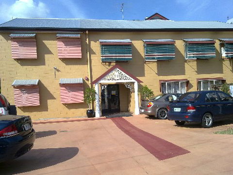 Avondale Private Hotel - Sydneys Hotel 0