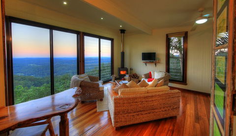 At Remingtons B & B - Sydneys Hotel 3