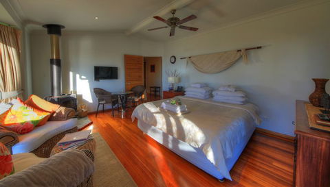 At Remingtons B & B - Sydneys Hotel 7