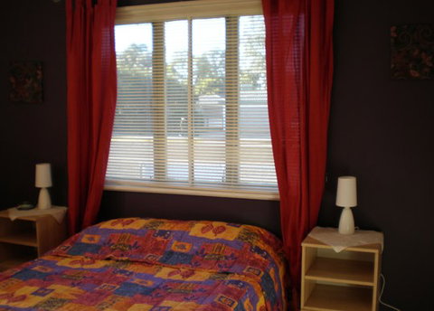 Dalby Homestyle Accommodation - Sydneys Hotel 2