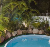 Bay Hideaway Resort - Sydneys Hotel