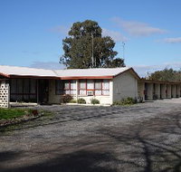 The Castle Creek Motel - Sydneys Hotel
