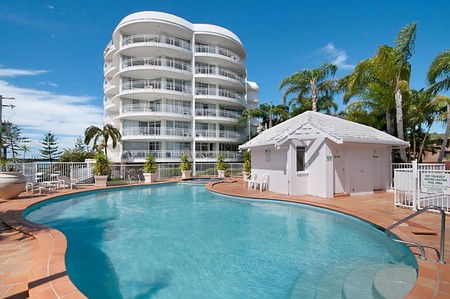 Atrium Resort - Sydneys Hotel 1