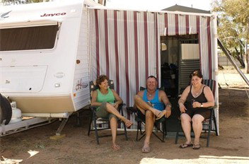 Port Augusta Big 4 Holiday Park - Sydneys Hotel 5
