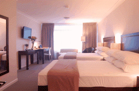 Terrey Hills NSW Sydneys Hotel