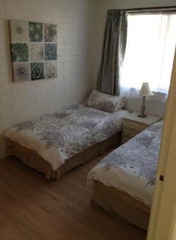Aquarius Holiday Apartments - Sydneys Hotel 1
