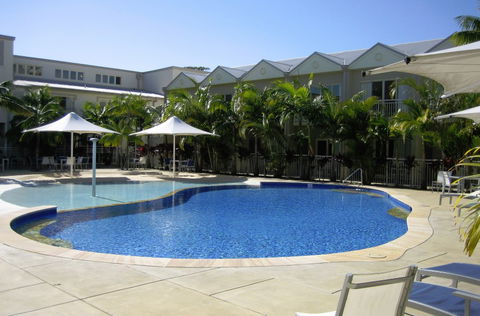 Ramada Resort Shoal Bay - Sydneys Hotel 6