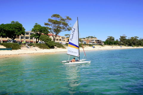 Ramada Resort Shoal Bay - Sydneys Hotel 7