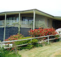 Currawong Holiday Home