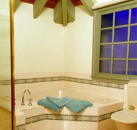 The Olde Maritime Motor Inn