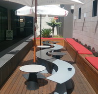 Golden Fleece Hotel - Sydneys Hotel